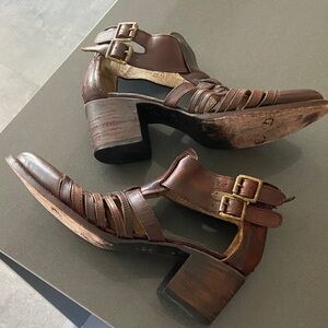 Freebird by Steven Brown BLAKE Leather Sandals size 9